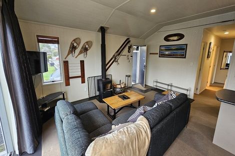 Photo of property in 20 Rangataua Rd (state Highway 49), Ohakune, 4625