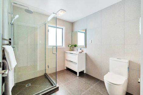 Photo of property in 11 Pacific Heights Road, Orewa, 0931