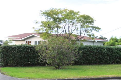 Photo of property in 27 Harbour View Road, Leigh, 0985