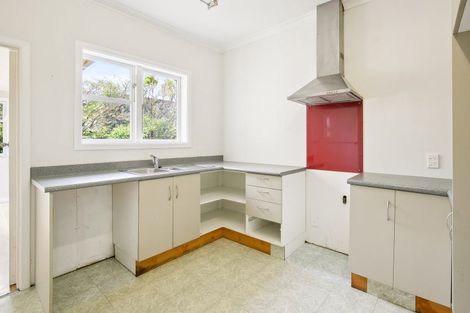 Photo of property in 10 Ribble Street, Island Bay, Wellington, 6023