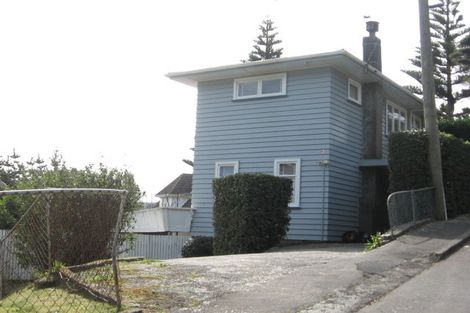 Photo of property in 3 Grenfell Drive, Karori, Wellington, 6012