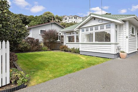 Photo of property in 11 Humber Street, Island Bay, Wellington, 6023