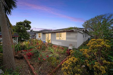 Photo of property in 5 Mikasa Place, Mangere, Auckland, 2022