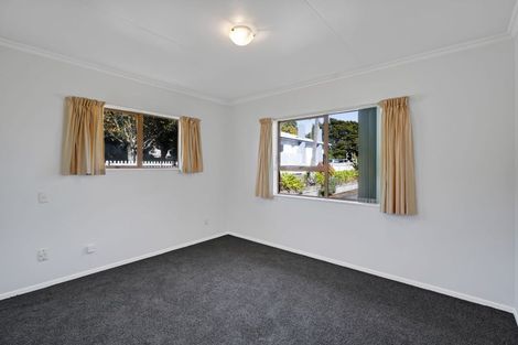 Photo of property in 2/43 Mangorei Road, Strandon, New Plymouth, 4312