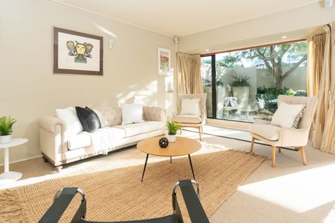 Photo of property in Highwic, 32u3 Hobson Street, Thorndon, Wellington, 6011