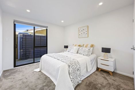 Photo of property in 24c Tomintoul Place, Highland Park, Auckland, 2010