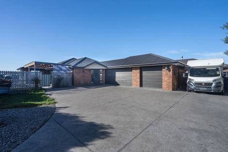 Photo of property in 18 Marlowe Place, Rolleston, 7614