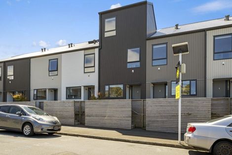 Photo of property in 124u3 Britomart Street, Berhampore, Wellington, 6023