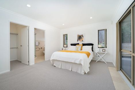 Photo of property in 24 Sapperton Drive, Henderson, Auckland, 0612