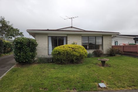 Photo of property in 29a Rewarewa Crescent, Waikanae, 5036