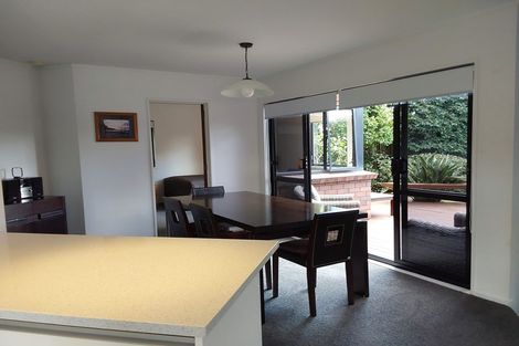 Photo of property in 27 Delamare Road, St Andrews, Hamilton, 3200