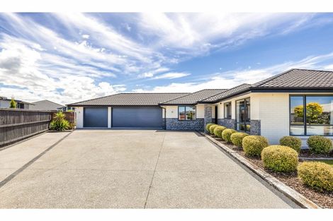 Photo of property in 15 Foxton Drive, Kaiapoi, 7630