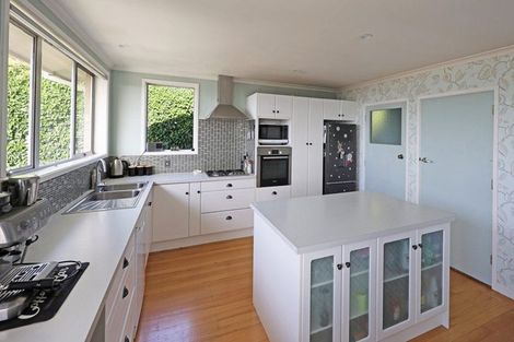 Photo of property in 16 Ure Street, South Hill, Oamaru, 9400