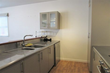 Photo of property in Budget Car Rental, 9/81 Ghuznee Street, Te Aro, Wellington, 6011