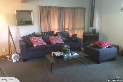 Photo of property in 23 Sungrove Rise, Sunnyvale, Auckland, 0612
