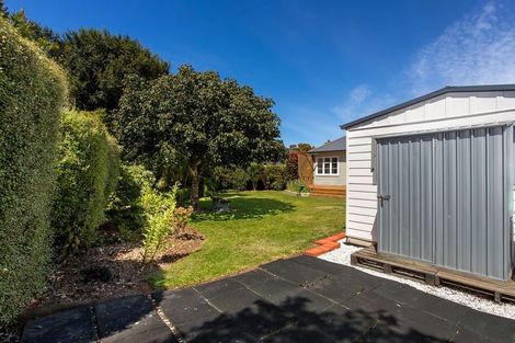 Photo of property in 34 Pitcairn Crescent, Bryndwr, Christchurch, 8053