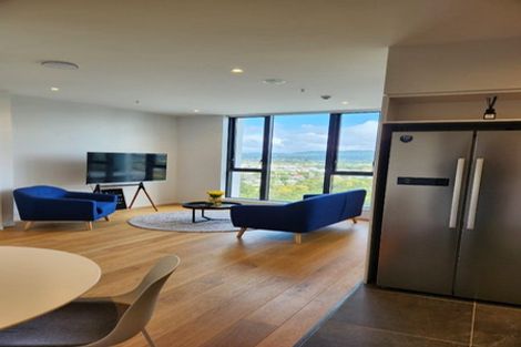 Photo of property in 1 Buscomb Avenue, Henderson, Auckland, 0610