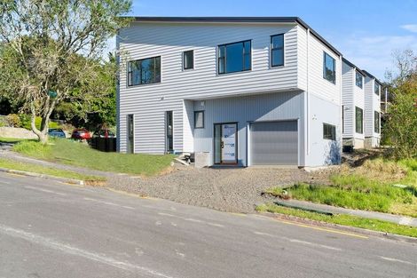 Photo of property in 13 Bushlands Park Drive, Albany, Auckland, 0632