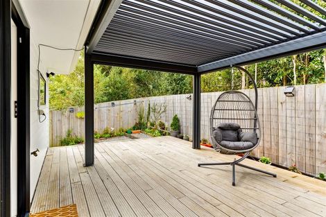 Photo of property in 206c Henderson Valley Road, Henderson, Auckland, 0612