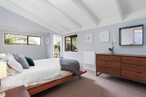 Photo of property in 7 Selwyn Avenue, Glen Eden, Auckland, 0602