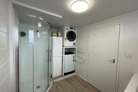 Photo of property in 2/4 Derby Street, Mount Victoria, Wellington, 6011