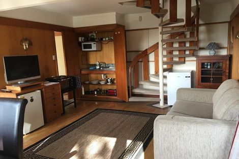 Photo of property in 7 Huia Road, Days Bay, Lower Hutt, 5013