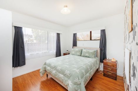 Photo of property in 41a Raglan Avenue, Cloverlea, Palmerston North, 4412