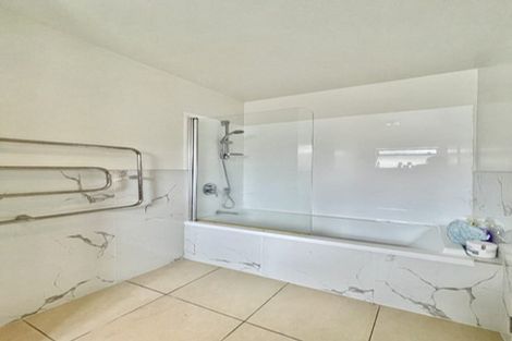 Photo of property in 37 Fraser Colman Grove, Wainuiomata, Lower Hutt, 5014