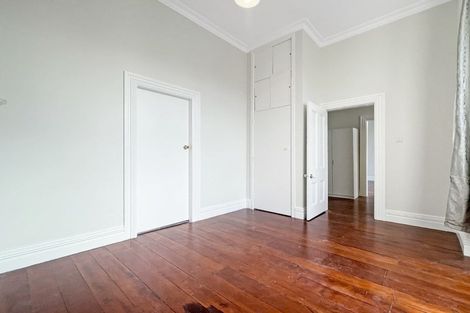 Photo of property in 250 Adelaide Road, Newtown, Wellington, 6021