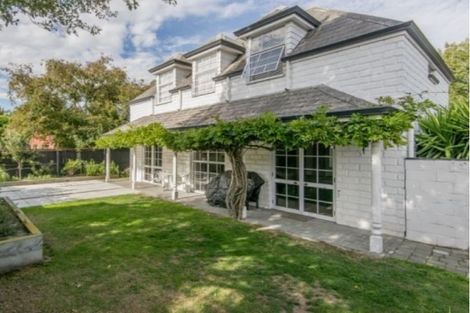 Photo of property in 244 Memorial Avenue, Burnside, Christchurch, 8053