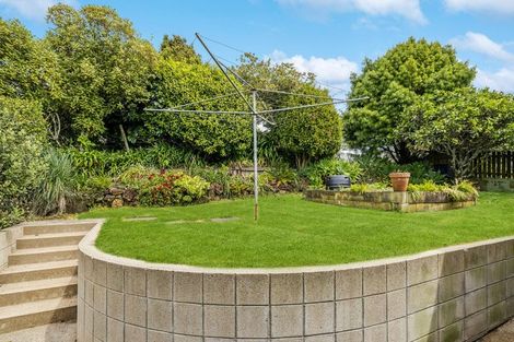 Photo of property in 12 Dunolly Place, Pukekohe, 2120