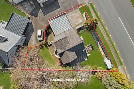 Photo of property in 2/163 Whitford Road, Somerville, Auckland, 2014