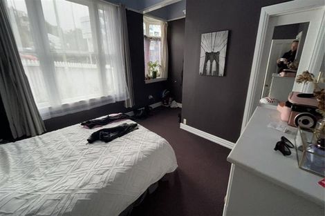 Photo of property in 15 Nairn Street, Mount Cook, Wellington, 6011