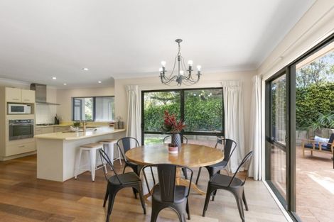 Photo of property in 2 Ridley Green, Churton Park, Wellington, 6037
