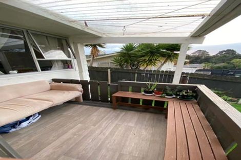 Photo of property in 24 Onedin Place, Titirangi, Auckland, 0604