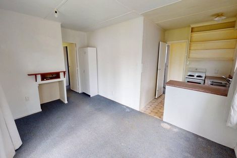 Photo of property in 12 Larsen Court, Roslyn, Palmerston North, 4414