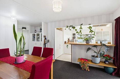 Photo of property in 103 Benmore Avenue, Cloverlea, Palmerston North, 4412
