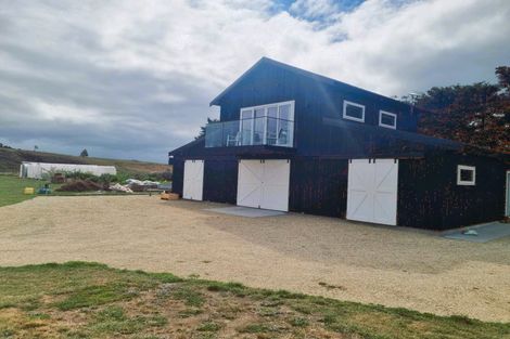 Photo of property in Three Chimneys, 80 Te Muna Road, Martinborough, 5784