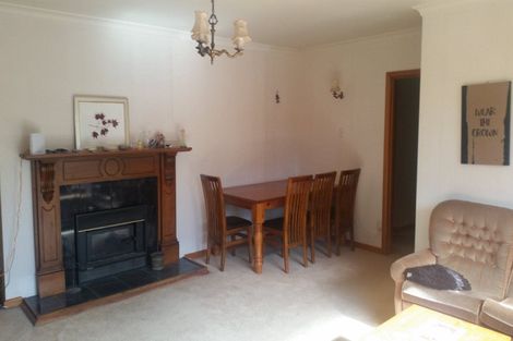Photo of property in 38a Newnham Terrace, Upper Riccarton, Christchurch, 8041