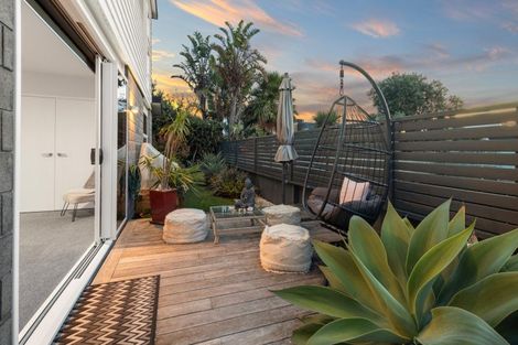 Photo of property in 22a Karewa Parade, Papamoa Beach, Papamoa, 3118