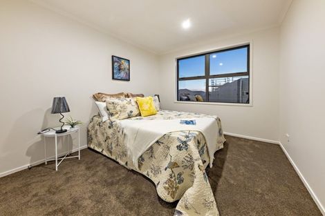 Photo of property in 14 Rere Close, Takanini, 2112