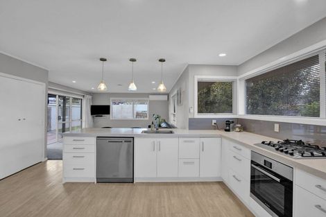 Photo of property in 45 Glen Lynne Avenue, Queenwood, Hamilton, 3210
