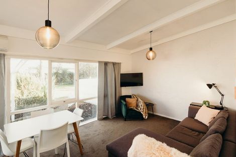 Photo of property in 204b Park Road South, Akina, Hastings, 4122