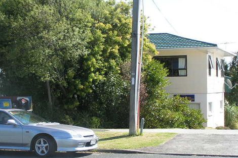 Photo of property in 140 Forrest Hill Road, Forrest Hill, Auckland, 0620