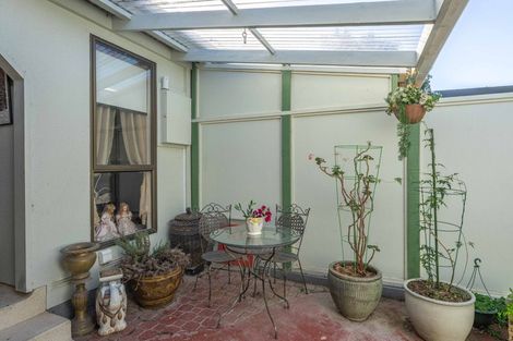 Photo of property in 28a He Awa Crescent, Waikanae, 5036