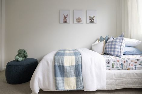 Photo of property in 13 Aarts Place, One Tree Point, 0118