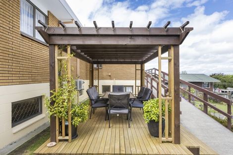 Photo of property in 30 Park View Avenue, Feilding, 4702