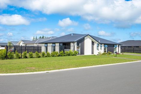 Photo of property in 4 Drylands Drive, Rolleston, 7614