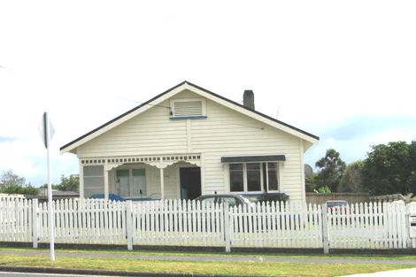 Photo of property in 91 Titirangi Road, New Lynn, Auckland, 0600
