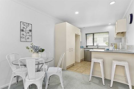Photo of property in 2/13 Arawa Street, New Lynn, Auckland, 0600